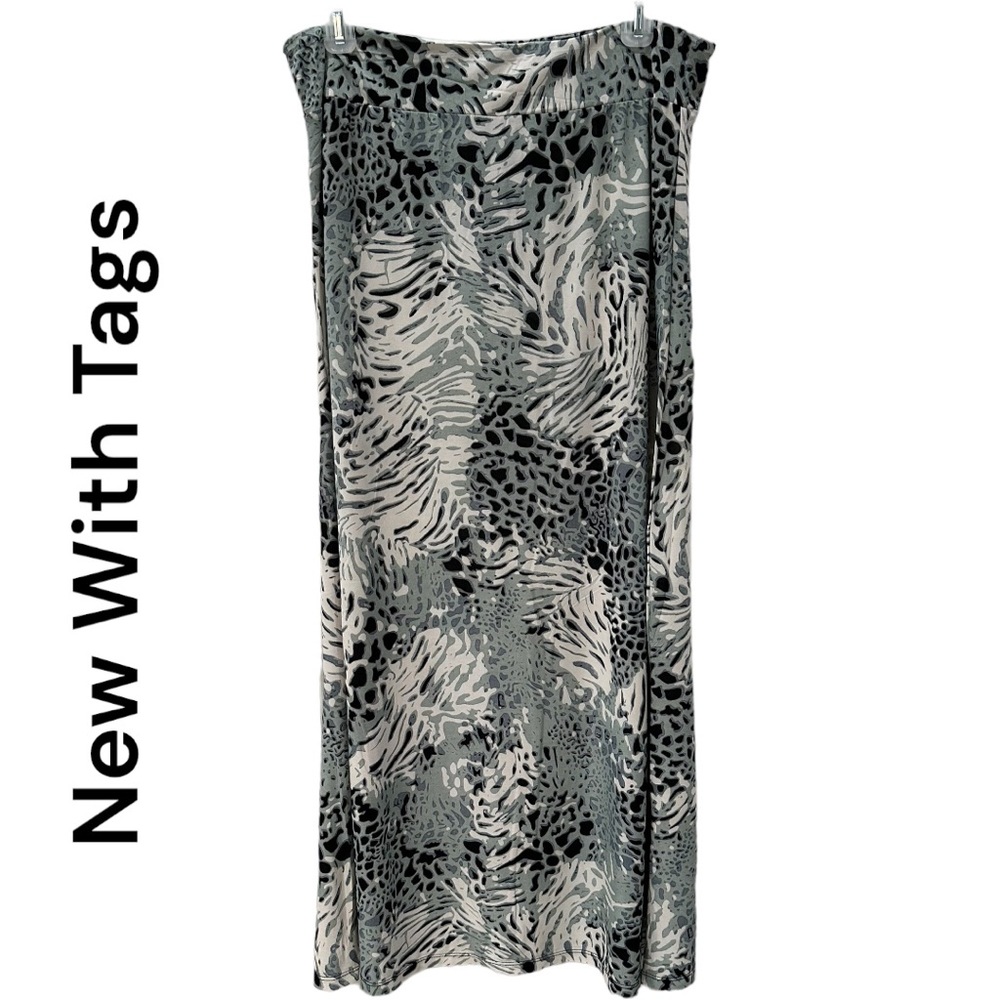 MT Collection Pull On Maxi Skirt White Black Sage Green NEW Large
